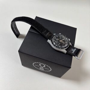 Omega Moon Gold Needle Battery Watch